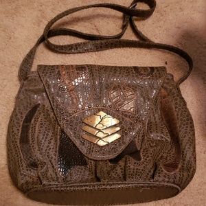 Alligator purse